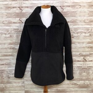 The North Face Novelty 200 Fleece Tundra Size L Warm Oversized 1/2‎ Zip Black